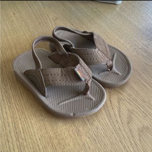 Rainbow sandals for toddler
